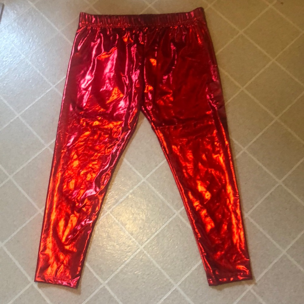 NEW Metallic red leggings